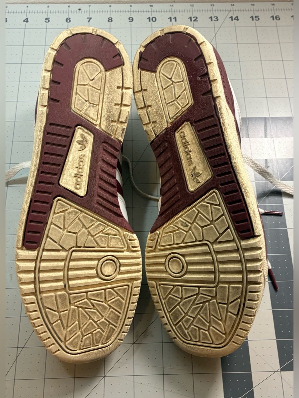 Adidas Rivalry Low 86
White and Burgundy W7.5 - Picture 5 of 6